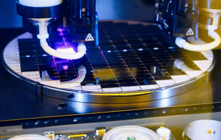 Intel achieves large-scale production of advanced 3D packaging technology